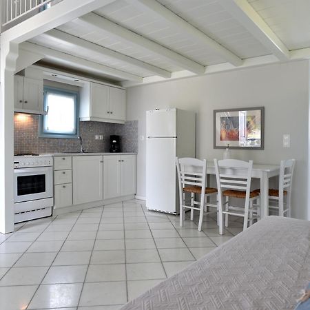 Tonia Apartments Paros Chrisi Akti  Ngoại thất bức ảnh