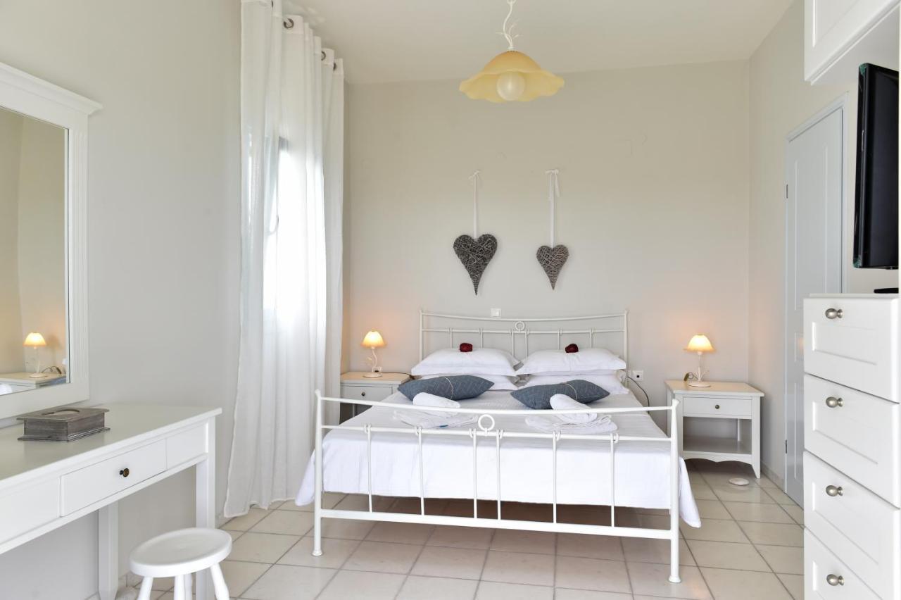 Tonia Apartments Paros Chrisi Akti  Ngoại thất bức ảnh