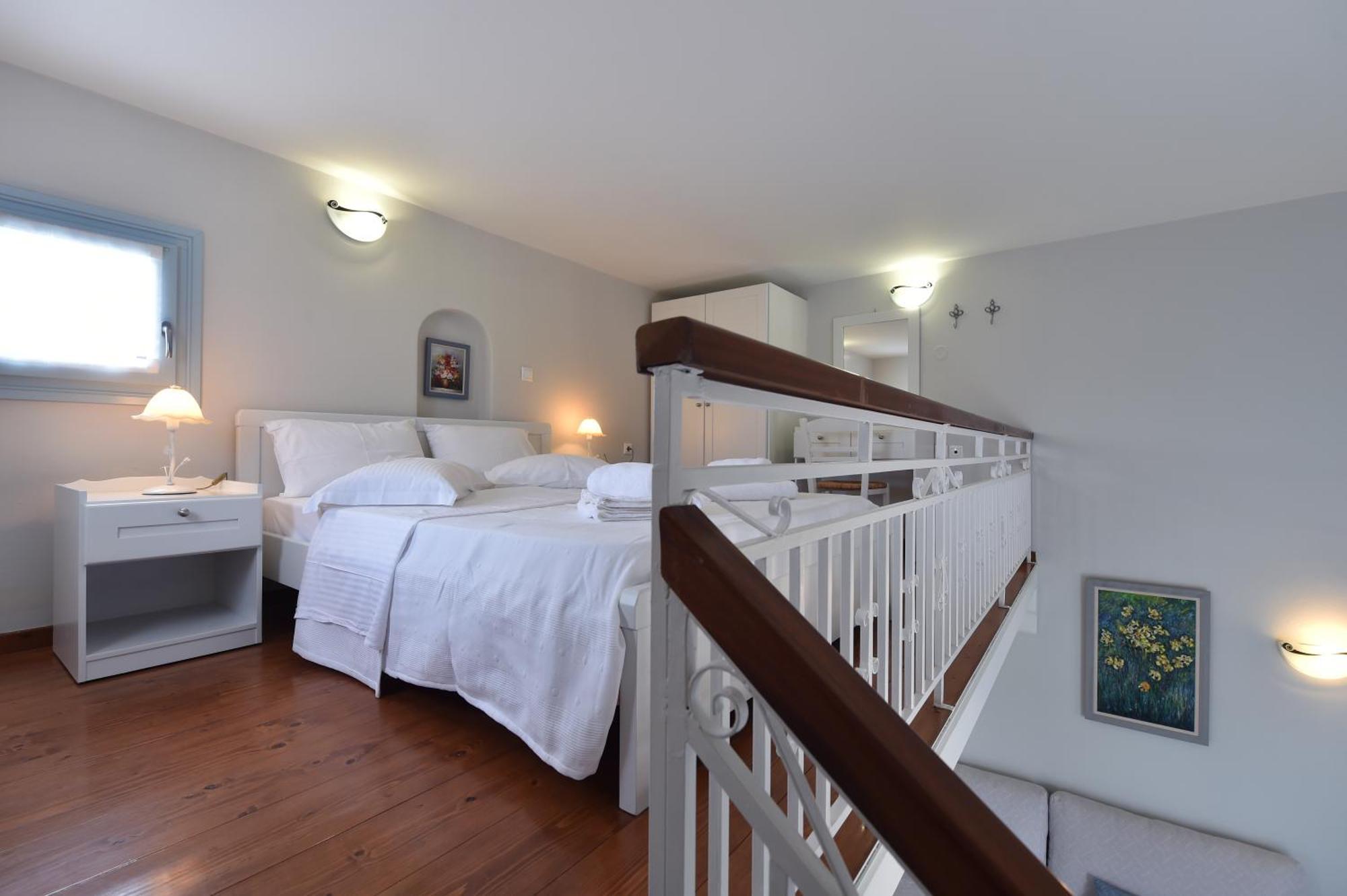 Tonia Apartments Paros Chrisi Akti  Ngoại thất bức ảnh