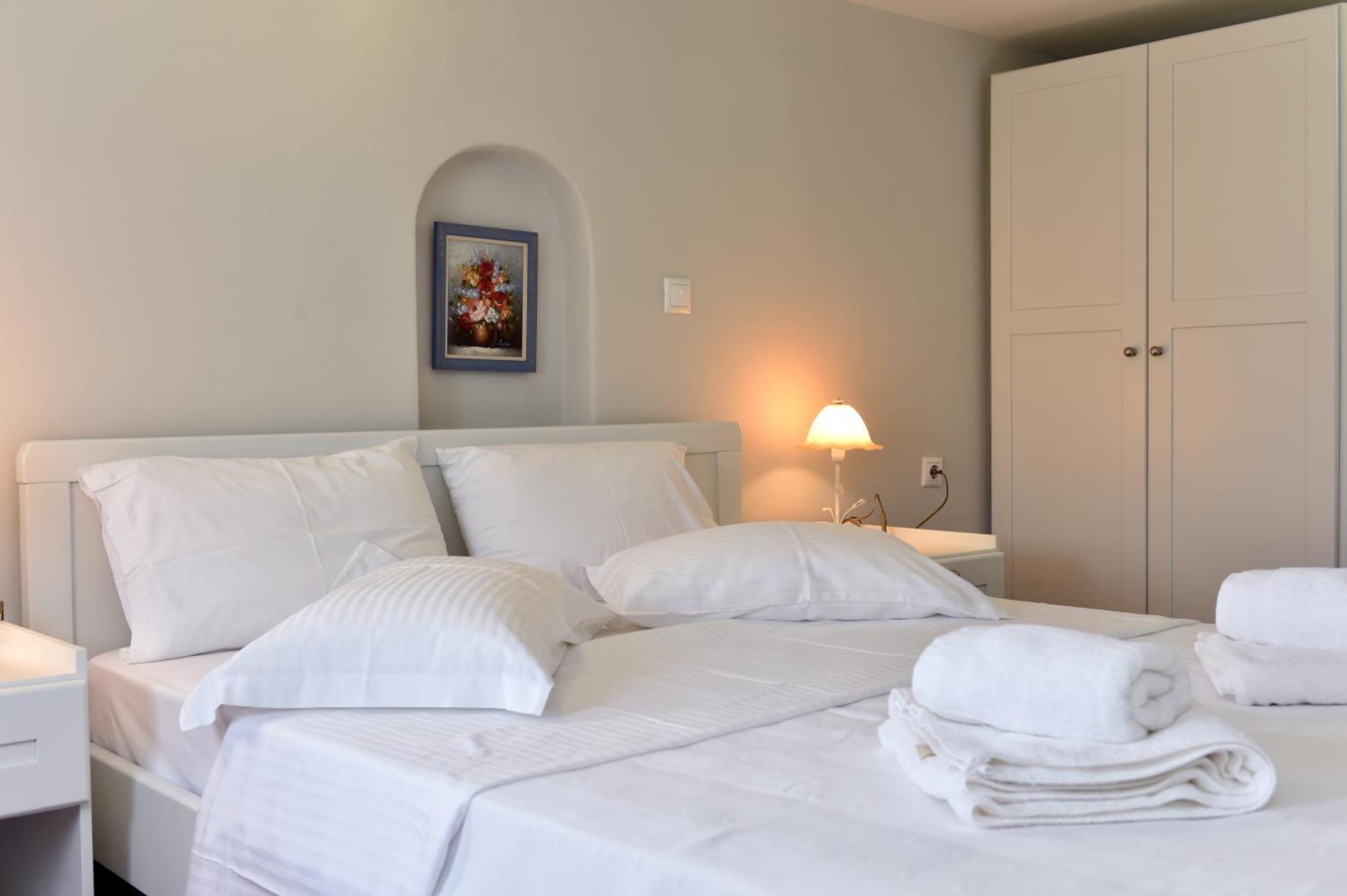 Tonia Apartments Paros Chrisi Akti  Ngoại thất bức ảnh